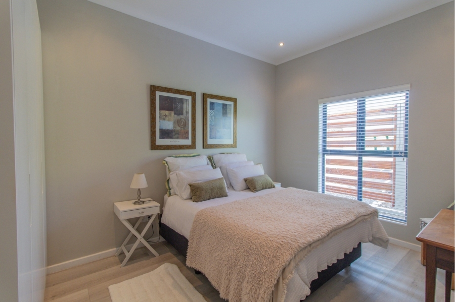 9 Bedroom Property for Sale in Olifantskop Western Cape
